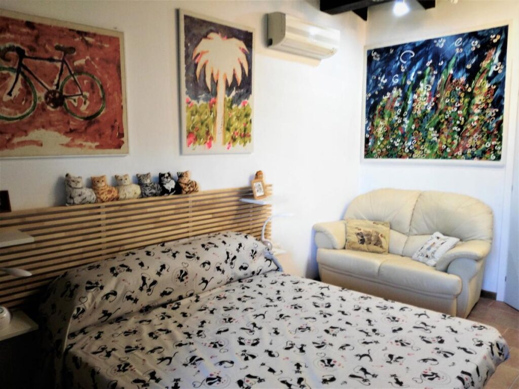 Analisi di Vantaggi e Svantaggi del B&B Glamping Semaforo Capo Sperone